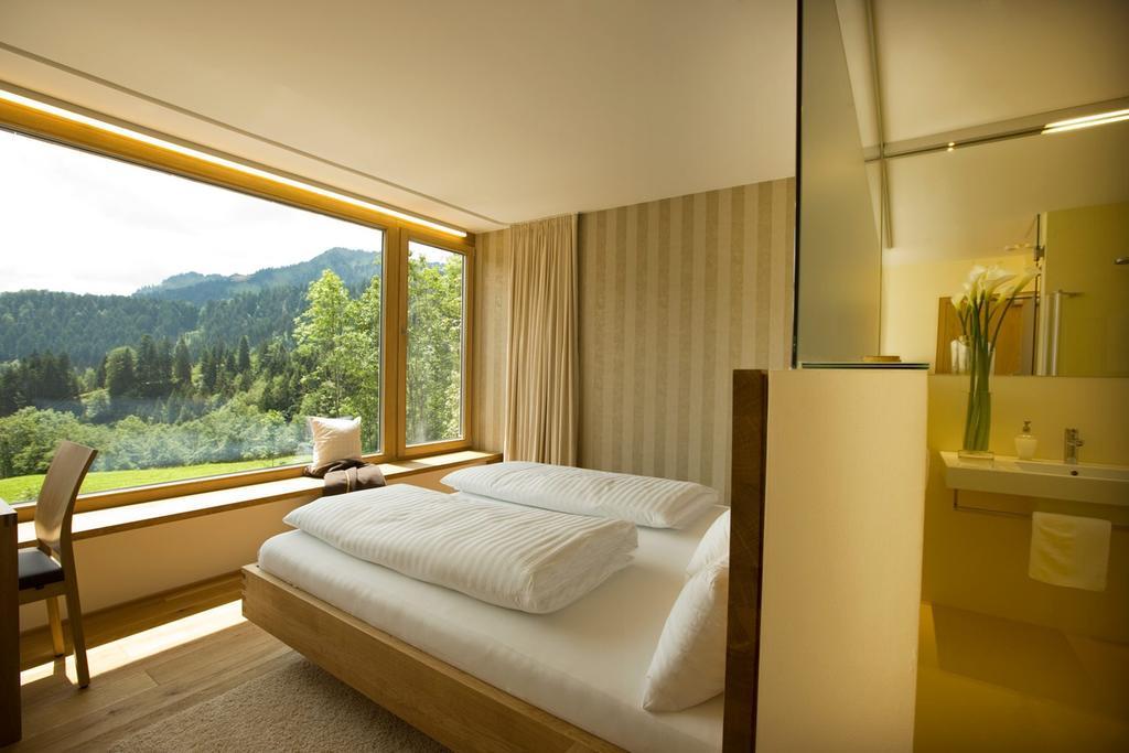 Hotel Alpenrose Ebnit Ντορνμπίρν Δωμάτιο φωτογραφία